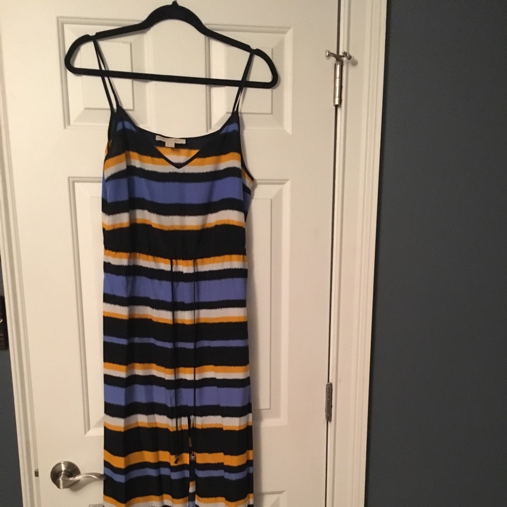 Striped Micheal Kors maxi dress ☀️